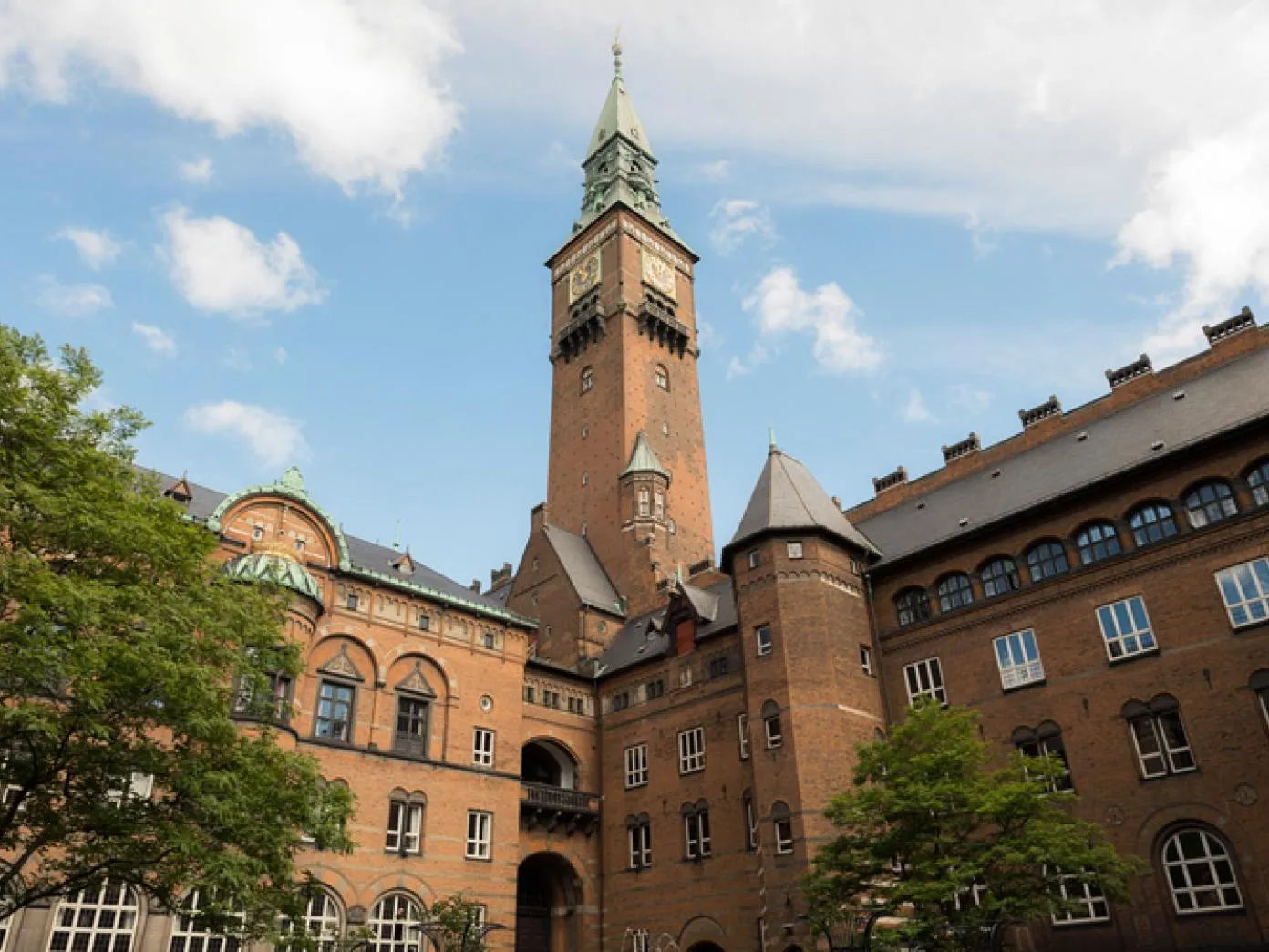 Preserving Copenhagen’s Icon: How real-time moisture monitoring informed on-site decisions